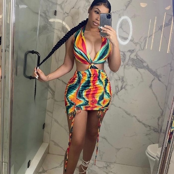 Multi colored dress - Picture 1 of 1